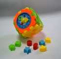 Cub cu forme de potrivit si ceas